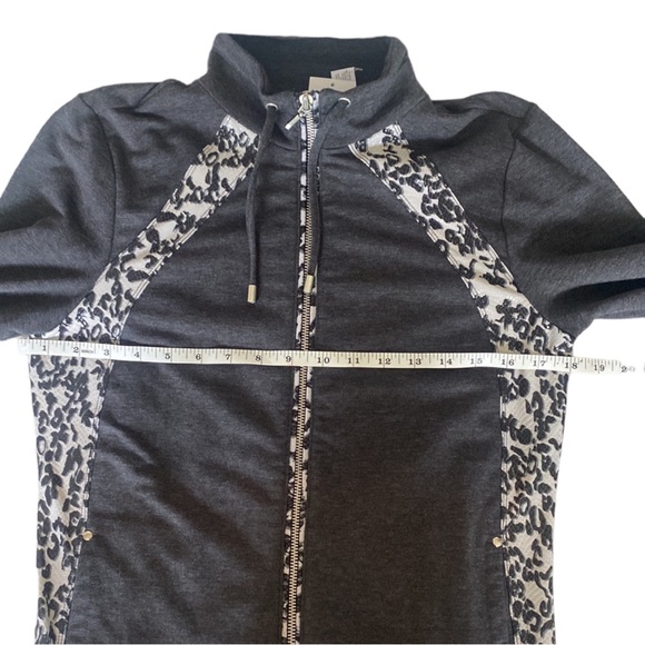 Chico’s Zenergy Knit Collection Animal Trim Set Charcoal Size 0 - Picture 8 of 10